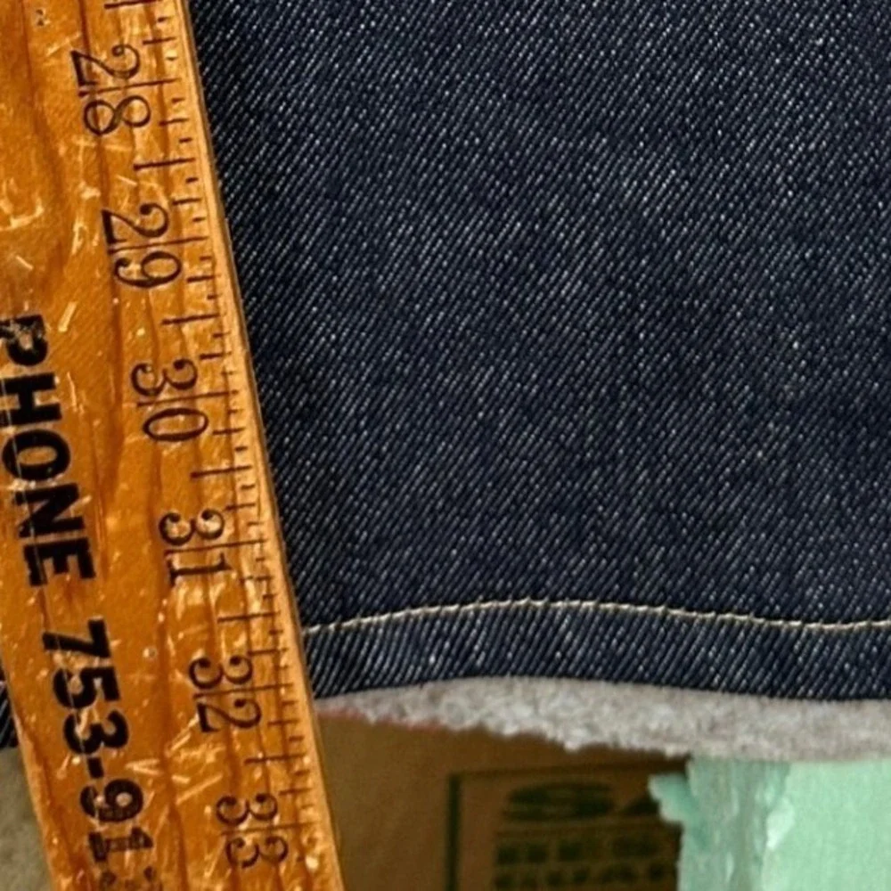 Wrangler Rugged Wear Jeans Mens 40X32 Blue Straight Leg Dark Wash Denim  Pants